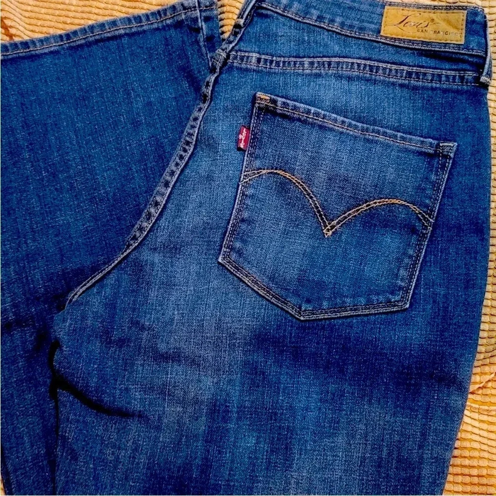 Levi’s San Francisco Women Bold Curve Boot Cut Jeans